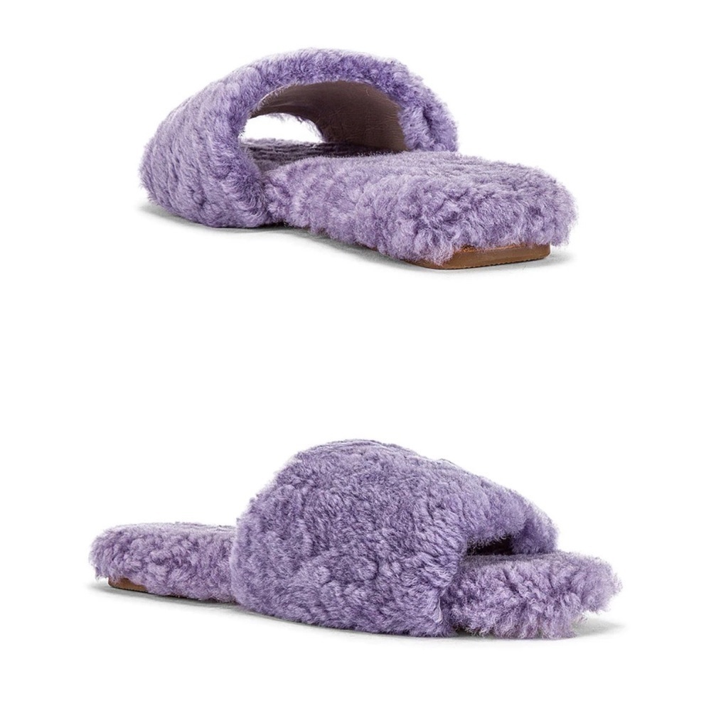 NWT RAYE Shearling Sandal Size 6.5